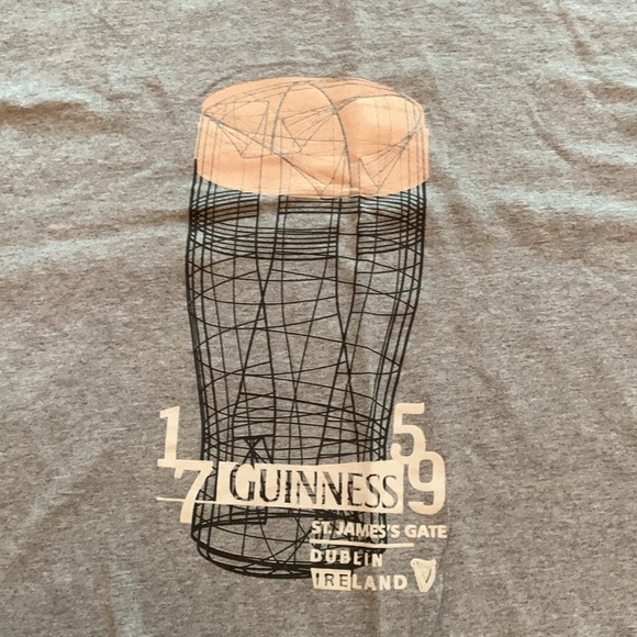 Guinness brand graphic t-shirt - Picture 2 of 5